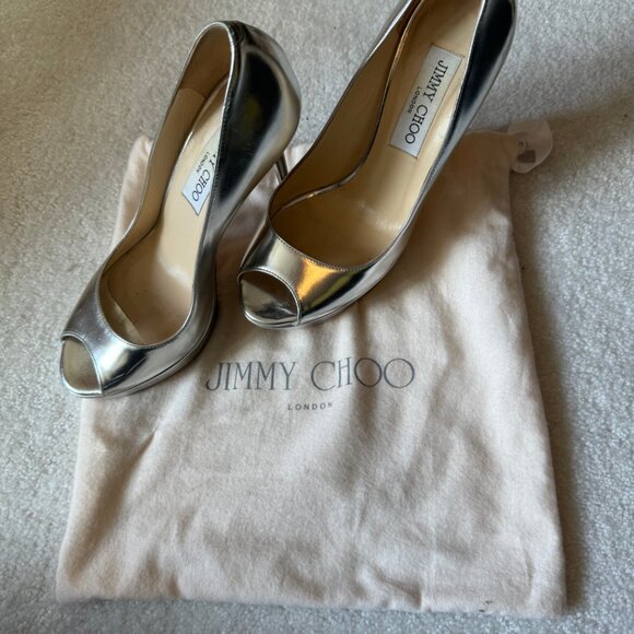 Jimmy Choo Patent leather silver heels - Picture 15 of 15